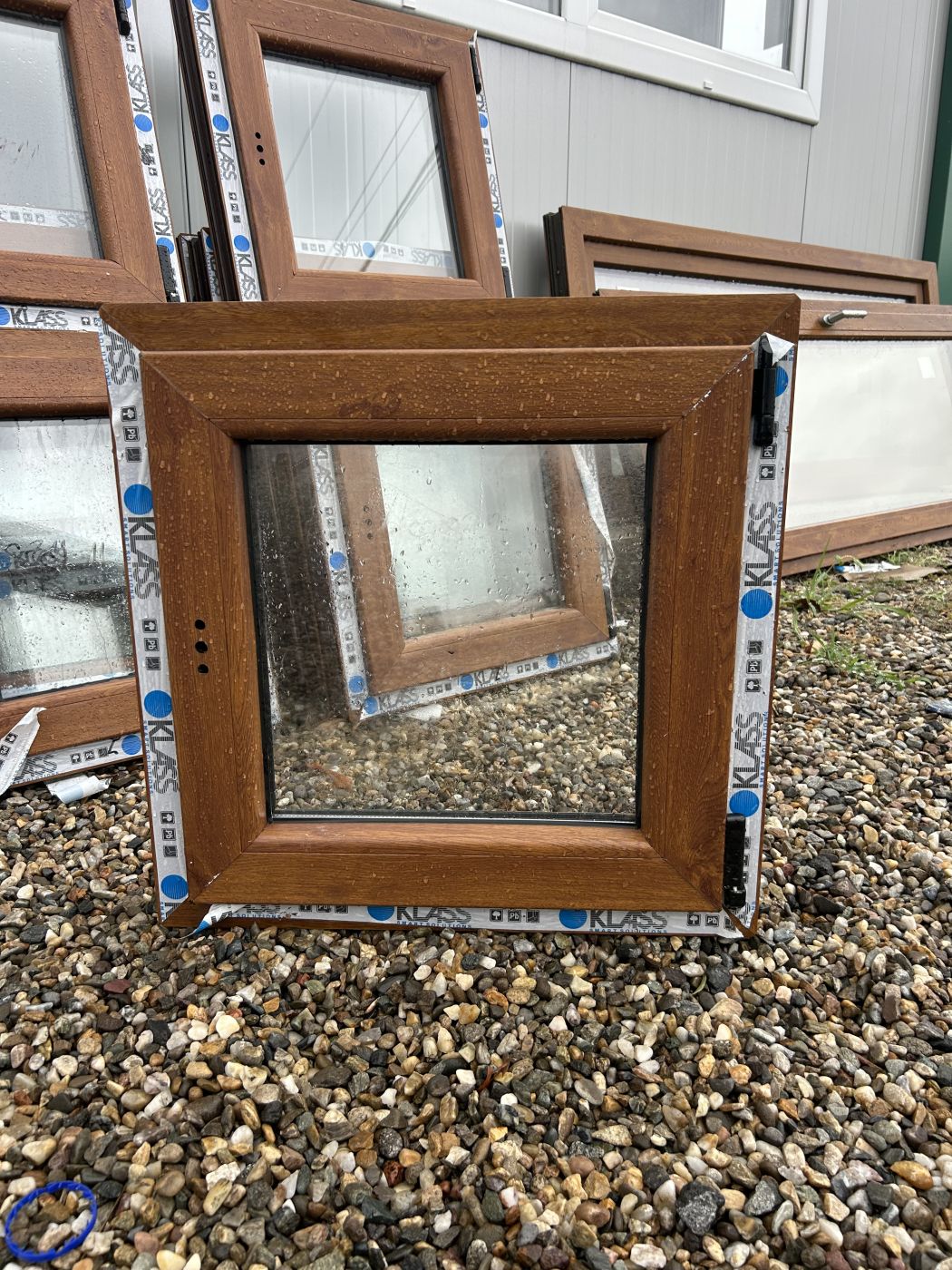 Geam stejar auriu 60x60