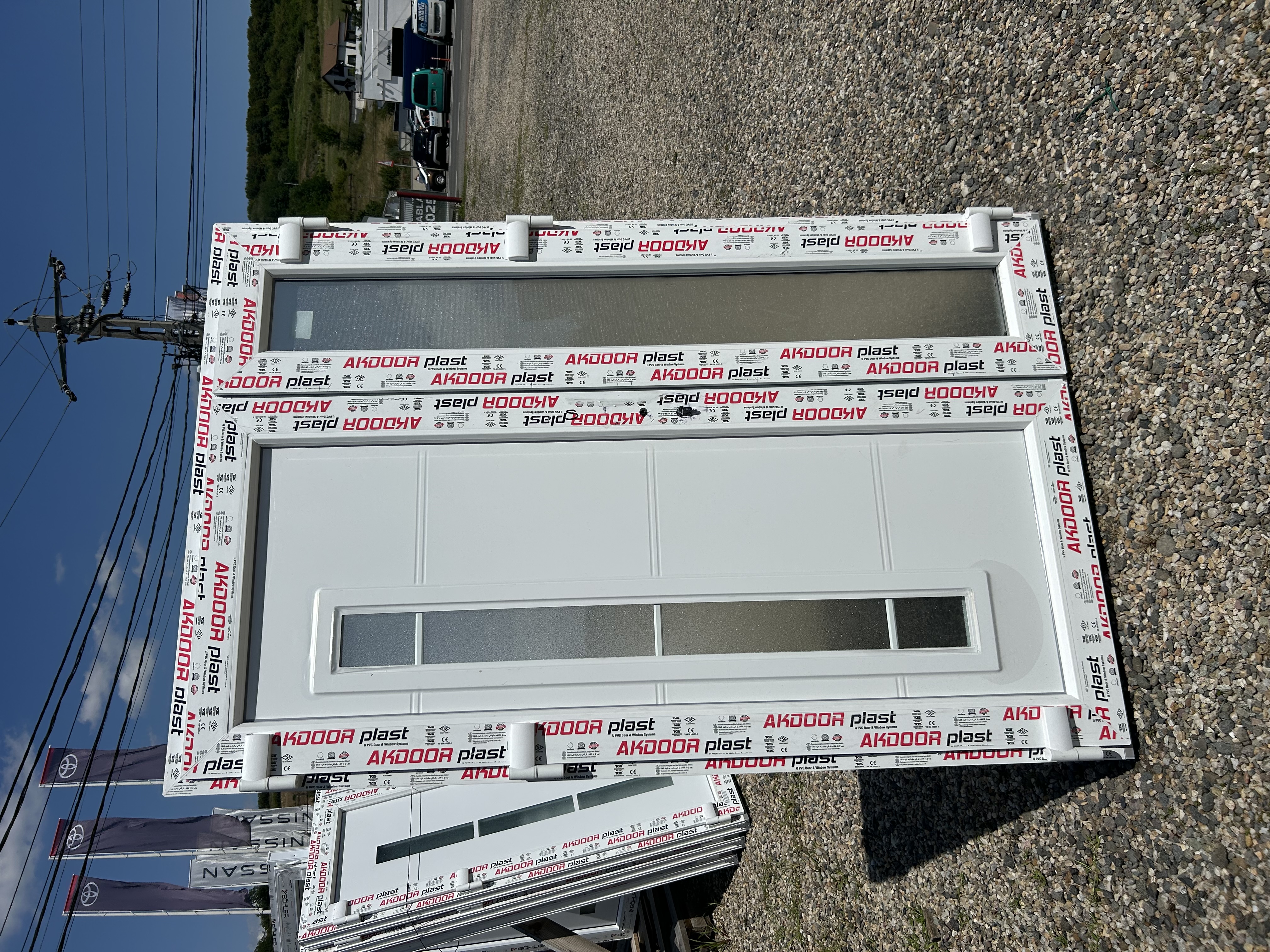 Ușă de intrare dublă cu panel decorativ  - Imaginea 4