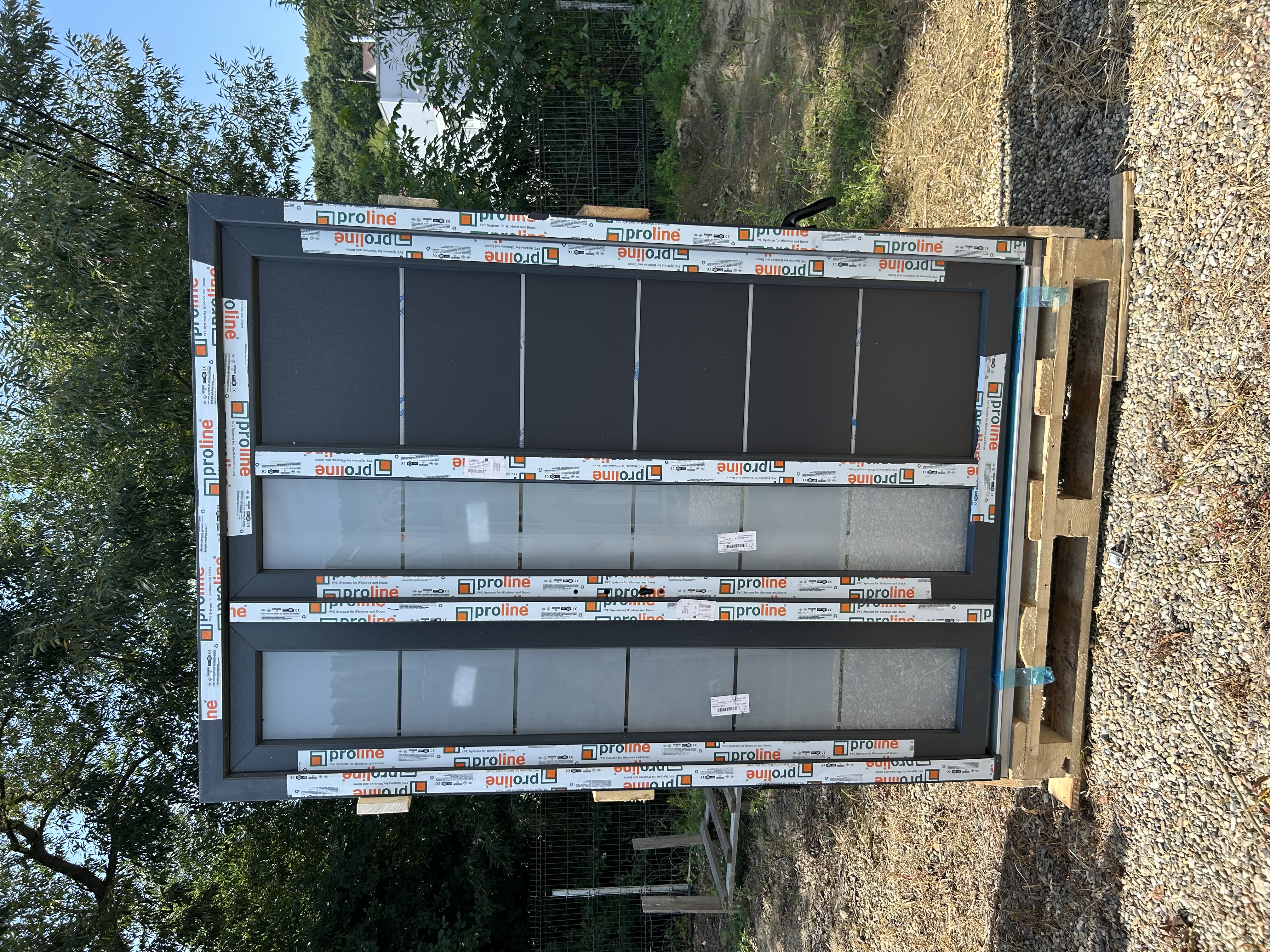 Ușă de intrare dublă gri antracit cu inserții de inox  - Imaginea 4