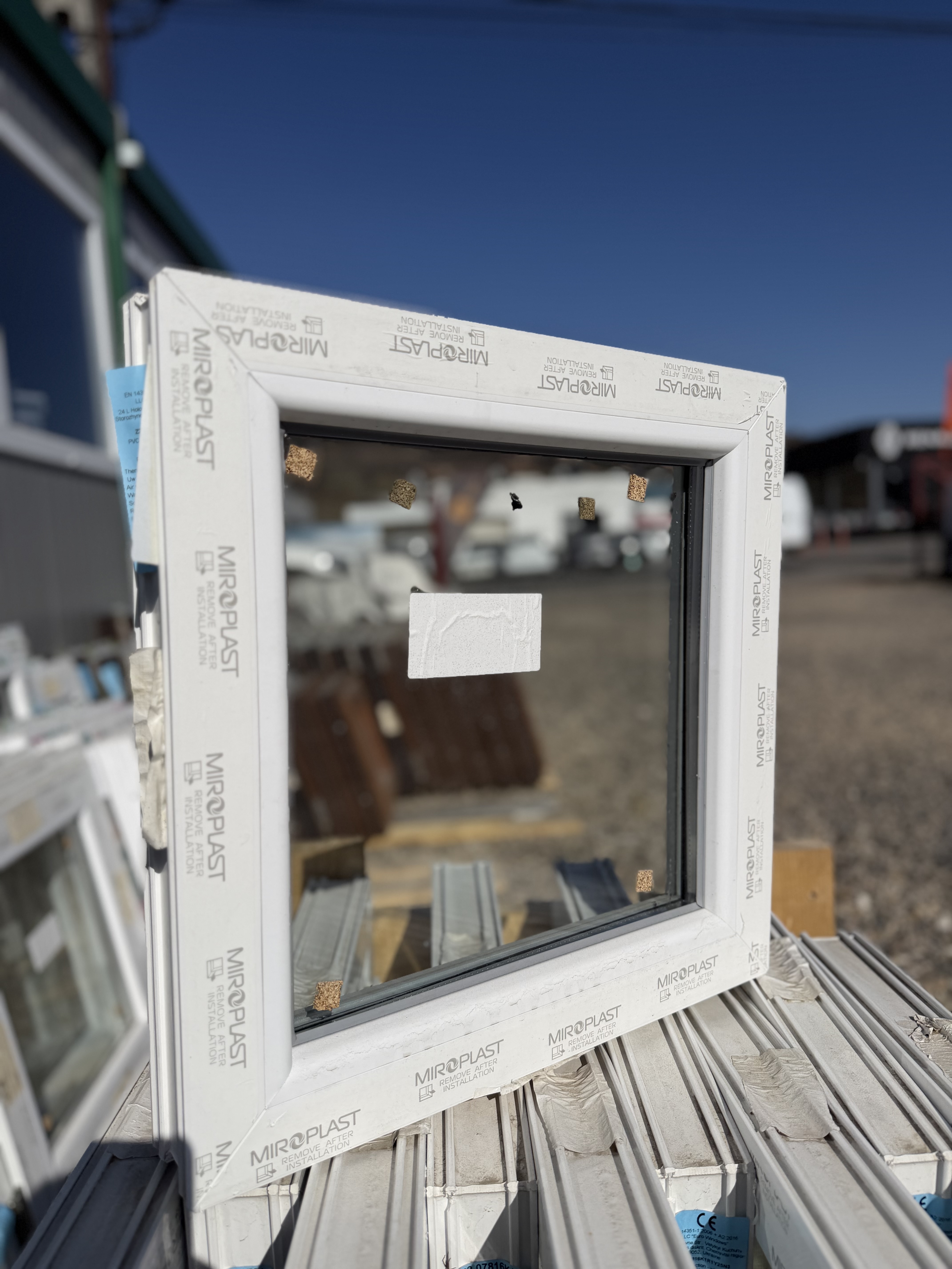 Geam alb 45x45