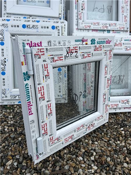 Geam alb 50x50
