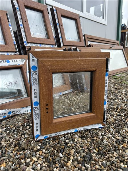Geam stejar auriu 50x50
