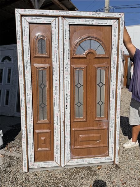 Ușă de intrare dublă cu panel decorativ  - Imaginea 2